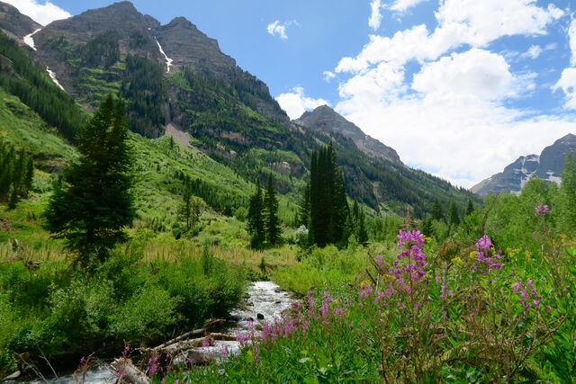 Maroon Lake Scenic Loop Trail