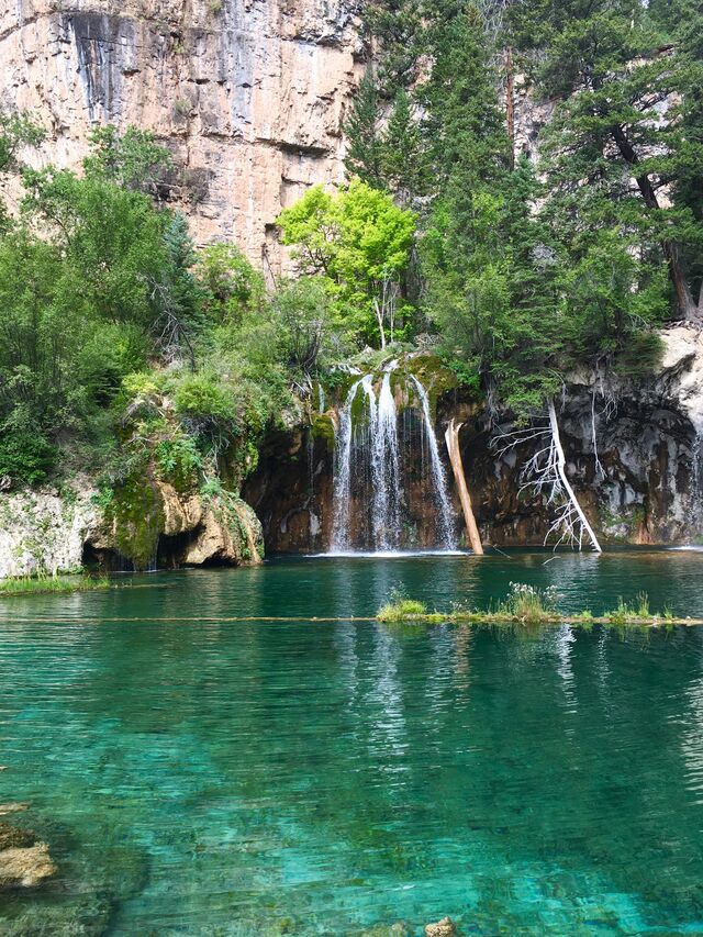 Hanging Lake Hike