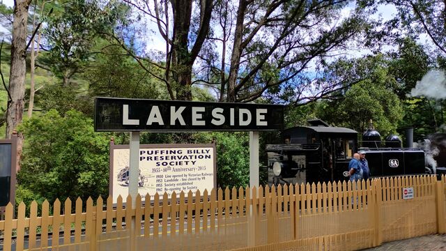 Lakeside Station