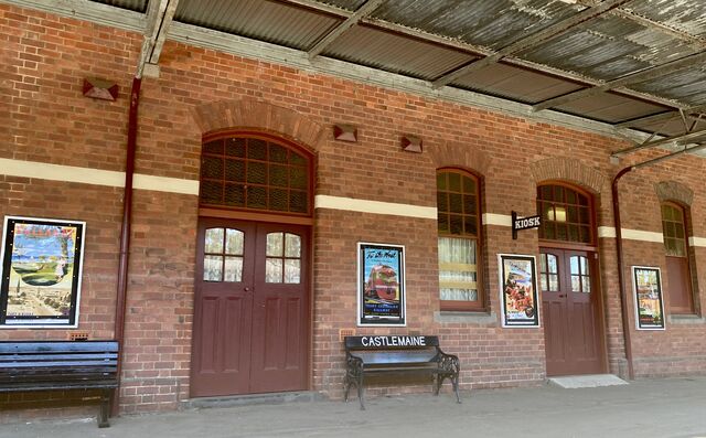 Castlemaine Station