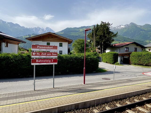 Piesendorf Station
