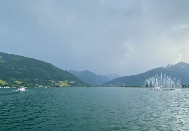 Lake Zell and the Grand Hotel