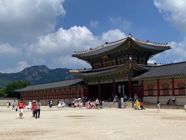 Gyeongbokgung Palace, constructed in 1395
