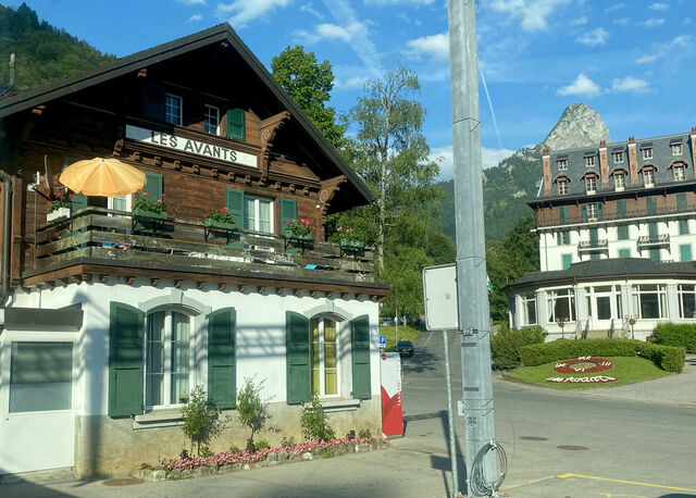 Les Avants Station in Montreux