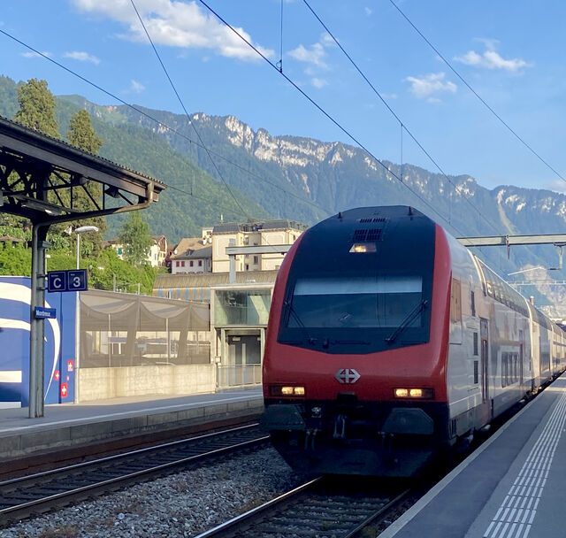 Train pulling into Montreux Station