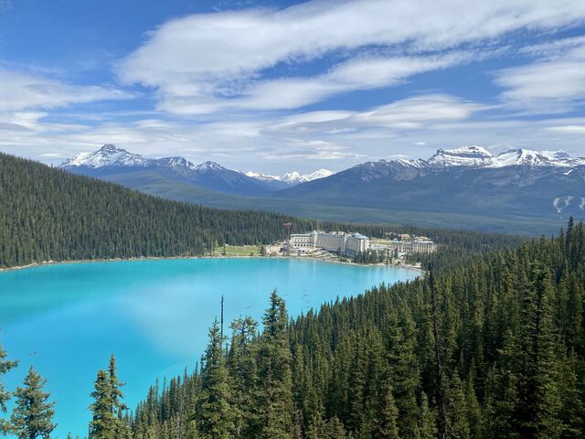 View of Lake Louise and the Fairmont Château