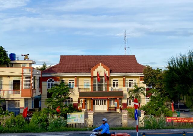 Bình Ngọc Commune People's Committee (Local government office)