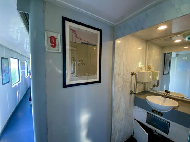 Sinks are located in every carriage