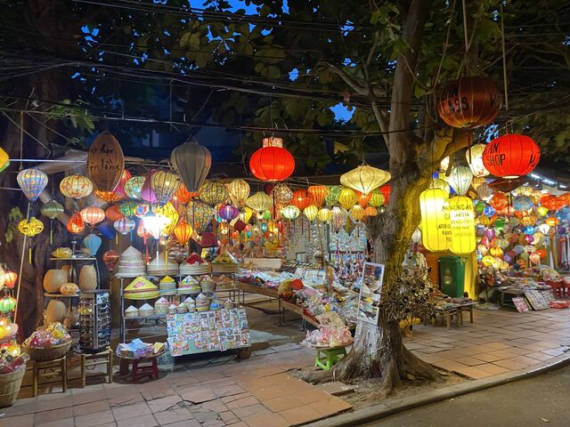 The ancient city of Hội An, adorned by lanterns at night