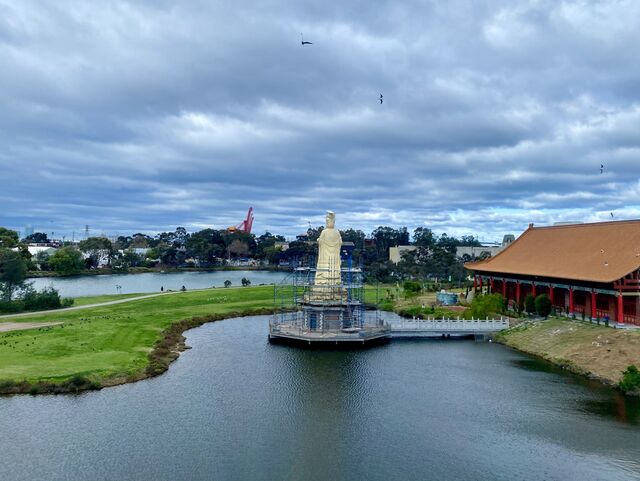 Statute of the Heavenly Queen