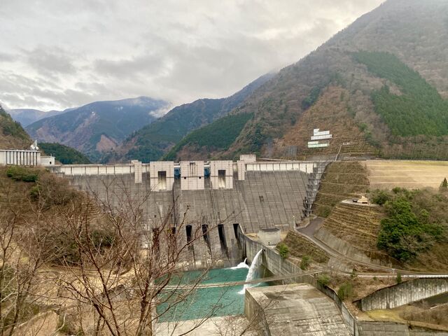 Abt railway between Abt Ichishiro Station and Nagashima Dam Station