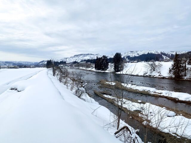 Views from the Tadami Line