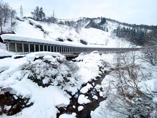 Views from the Tadami Line