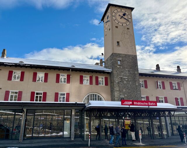 St Moritz Station