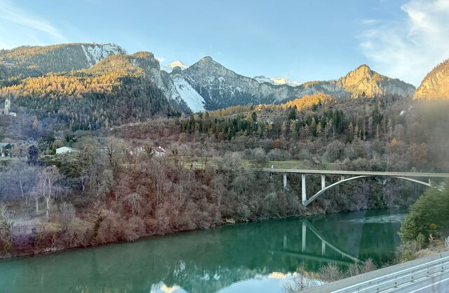 Pont sur le Rhin, Rhine bridge