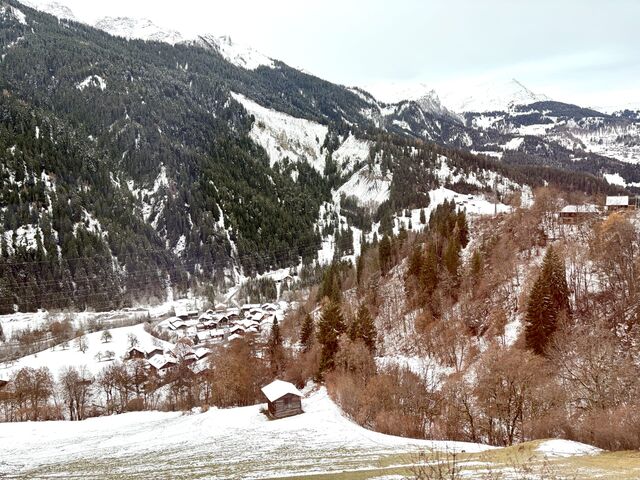 Approaching the village of Peist